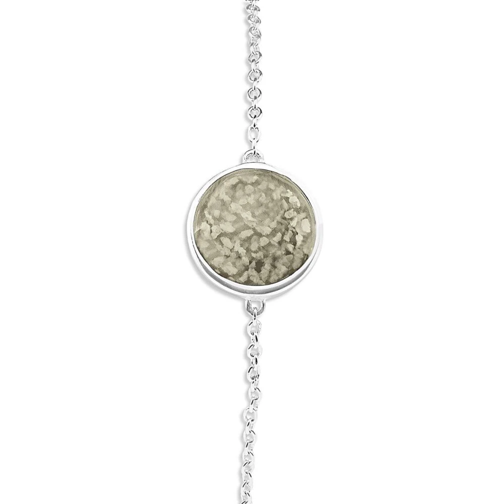 Classic Round Memorial Ashes Bracelet 12 Classic Round Memorial Ashes Bracelet - Image 10