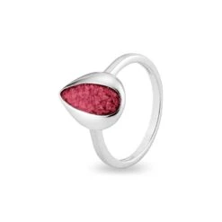 Rondure Teardrop Memorial Ashes Ring