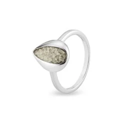 Rondure Teardrop Memorial Ashes Ring -Inscripture EW R 362 SSWG TRANSPARENT Ashes Ring Ashes Jewellery 1000x1000 1