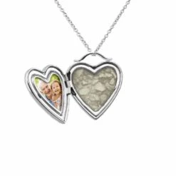 Always On My Mind Heart Shaped Sterling Silver Memorial Ashes Locket -Inscripture HeartPendant Bar Transparent Ashes Locket Ashes Jewellery 1000x1000 1