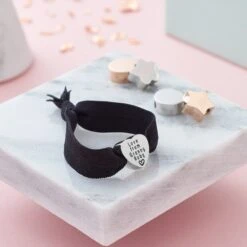 Silver Stretch Handwriting Bracelet -Inscripture Little Legs Bout 01 23 05 18130292a 1000x1000 1