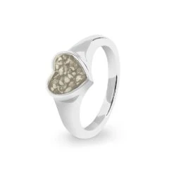 Dearest Memorial Ashes Ring -Inscripture ew r 338 sswg transparent Ashes Ring Ashes Jewellery 1000x1000 1