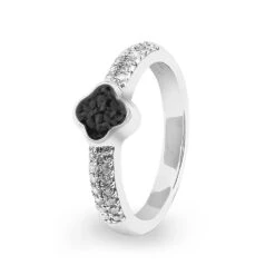 Clover Memorial Ashes Ring -Inscripture ew r 350 sswg black Ashes Ring Ashes Jewellery 1000x1000 1